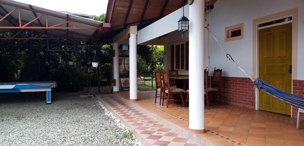 Hotel Campestre Las Bailarinas Armênia Exterior foto