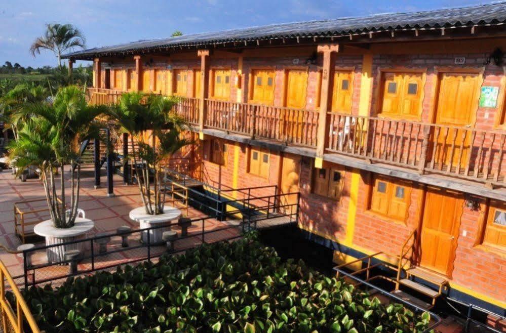 Hotel Campestre Las Bailarinas Armênia Exterior foto